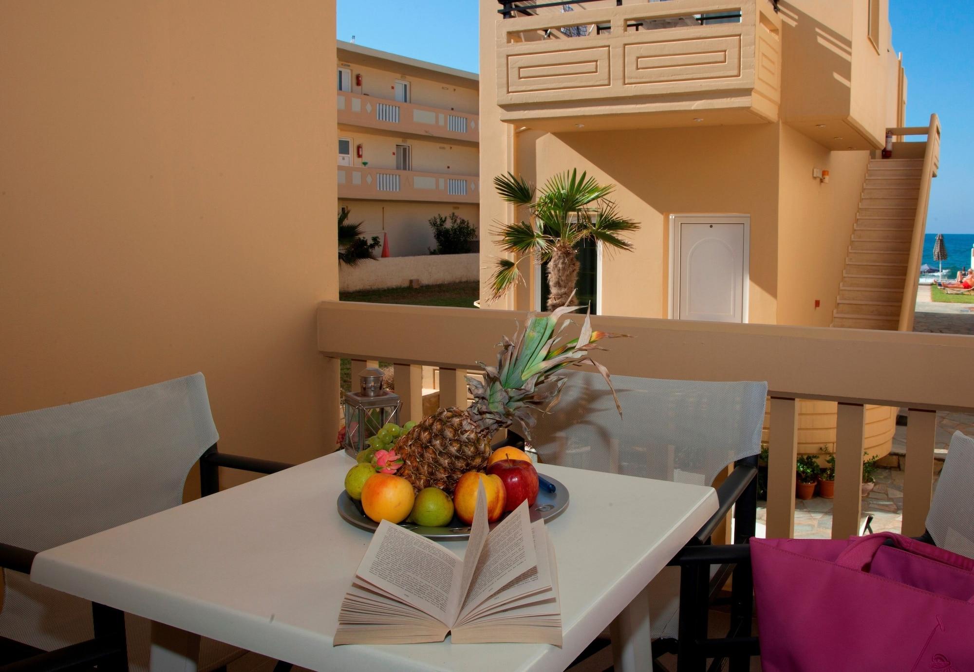 Ermis Suites Platanias  Exterior photo